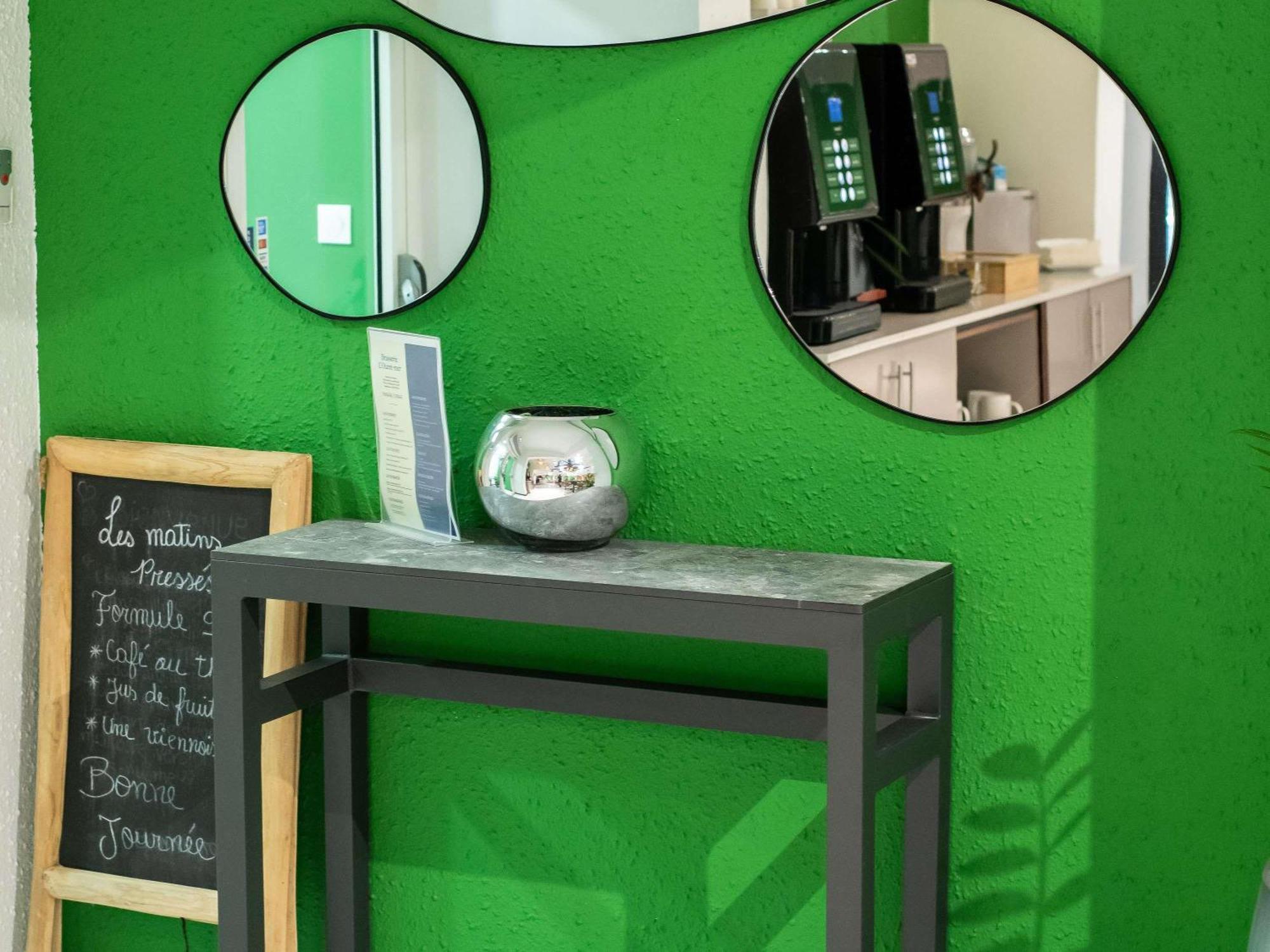 Ibis Styles Cayenne Centre Amazonia Hotel Bagian luar foto